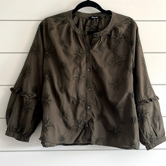 Madewell Tops - Madewell Embroidered Olive Green Cotton Top